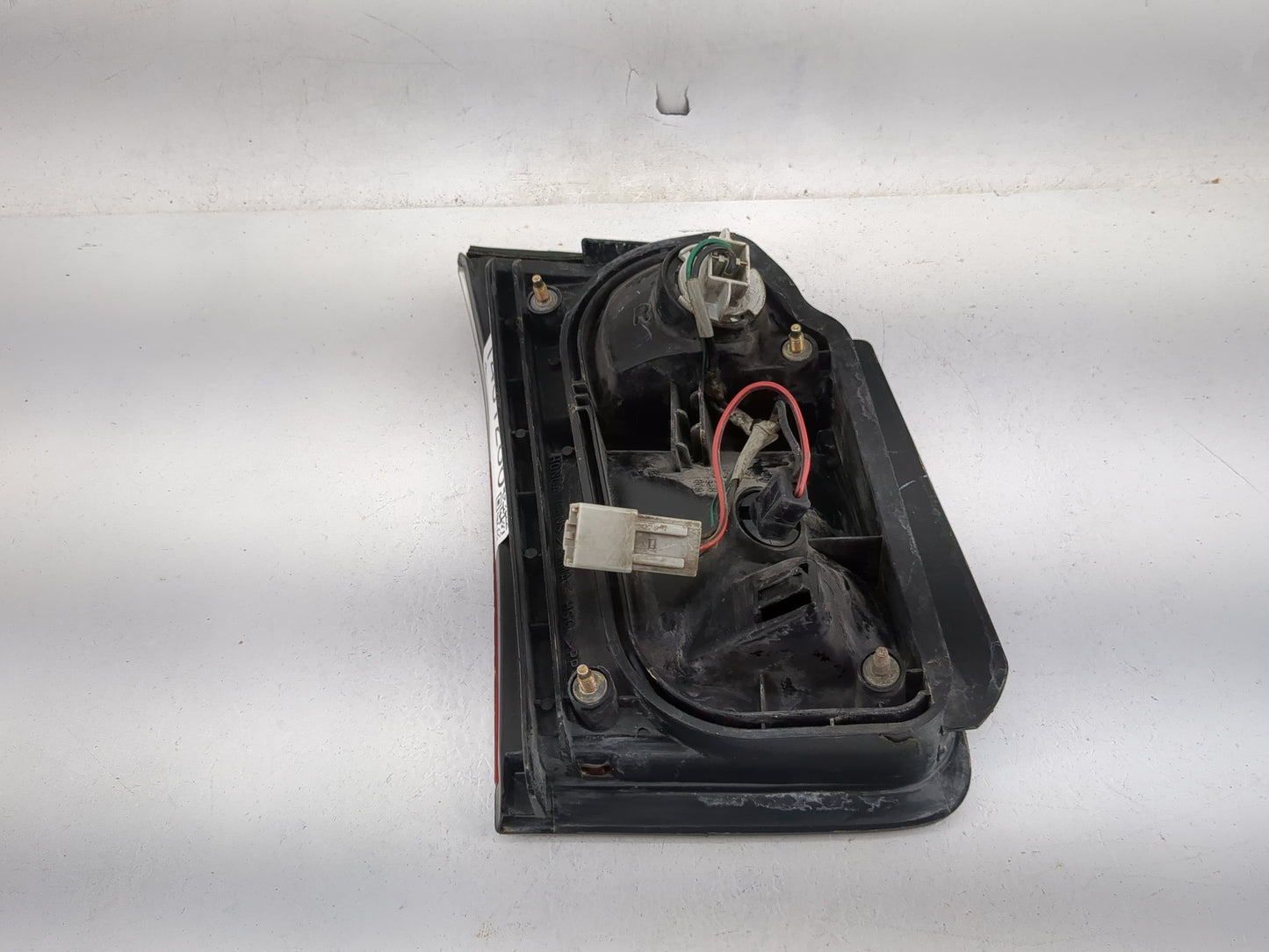 1996-1997 Honda Accord Tail Light Assembly Driver Left OEM P/N:043-1268 Fits Fits 1996 1997 OEM Used Auto Parts - Oemusedaut