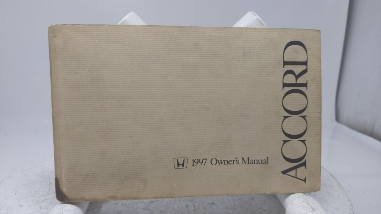 97 Accord OEM Owners Manual Users Guide Operators Hand Book 11X618 - Oemusedautoparts1.com