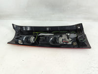 1997 Honda Cr-V Tail Light Assembly Passenger Right OEM P/N:043-2200 Fits OEM Used Auto Parts - Oemusedautoparts1.com