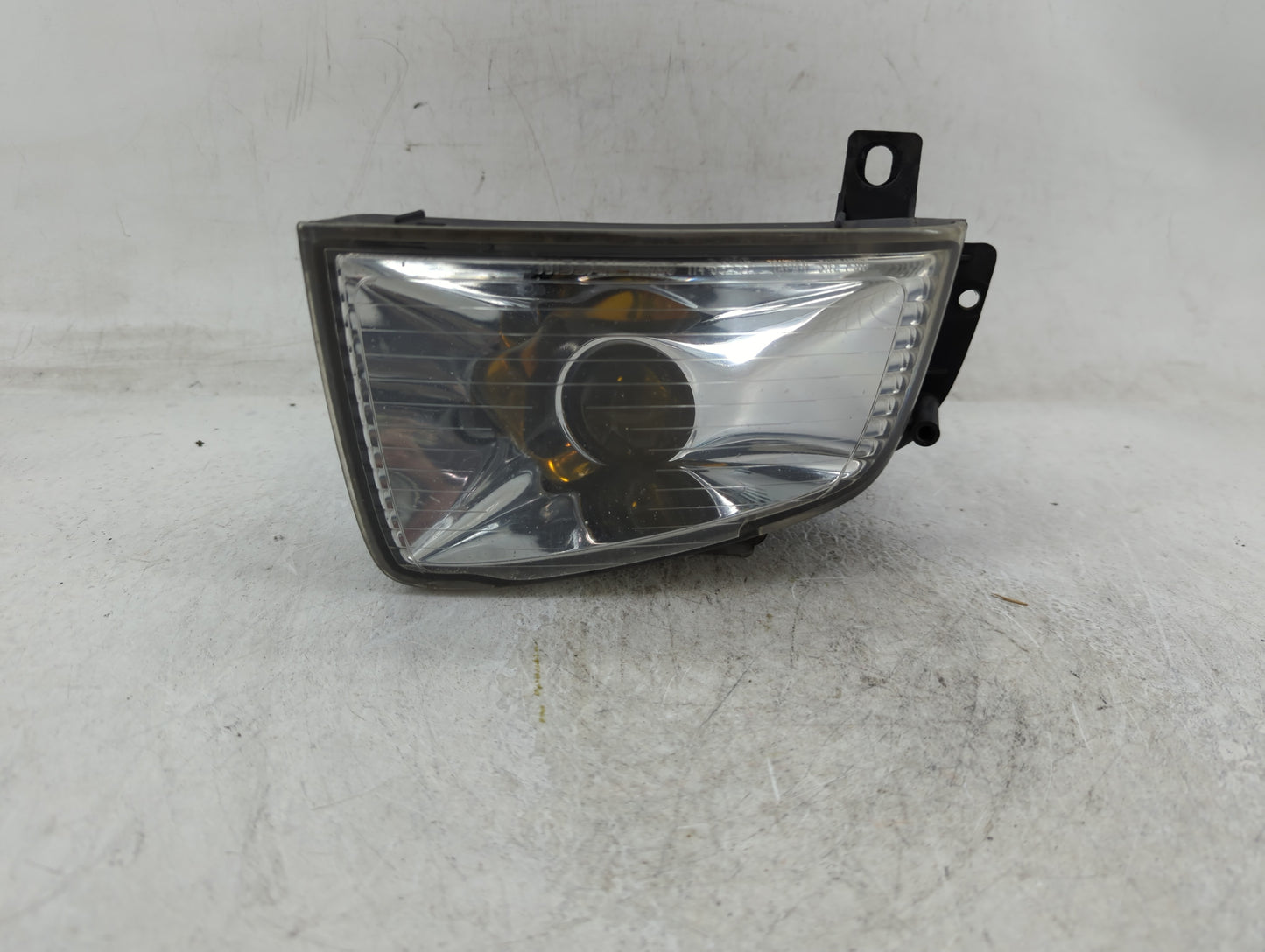 1997-2000 Infiniti Qx4 Driver Left Oem Fog Light Lamp - Oemusedautoparts1.com