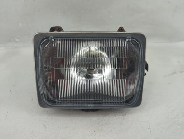 1997-2001 Jeep Cherokee Passenger Right Oem Head Light Headlight Lamp - Oemusedautoparts1.com