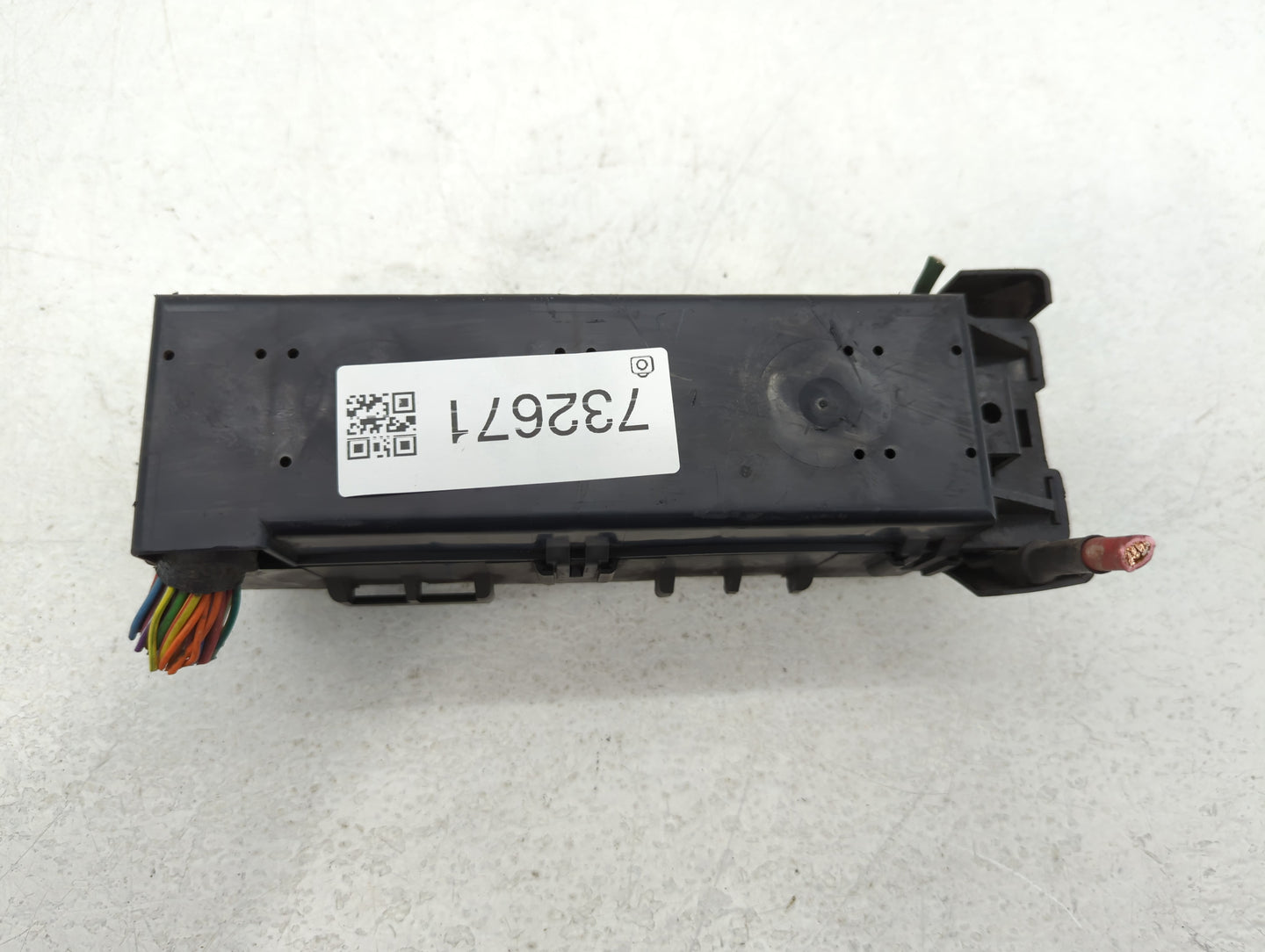 1997-1998 Jeep Grand Cherokee Chassis Control Module Ccm Bcm Body Control - Oemusedautoparts1.com
