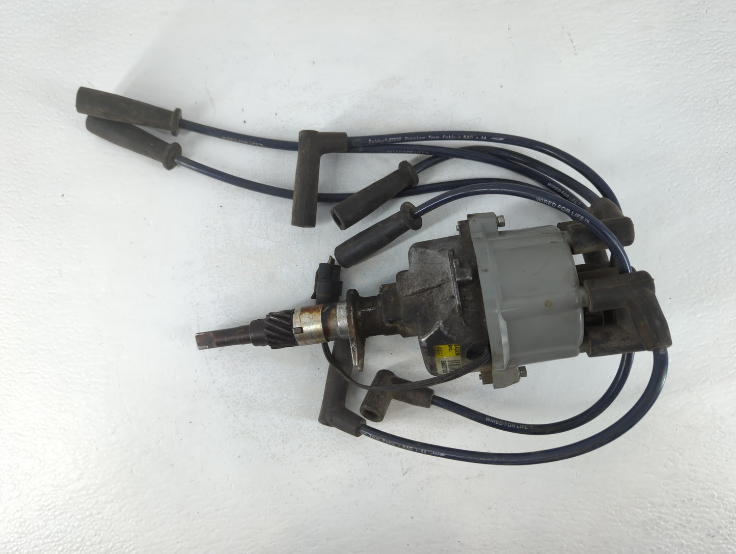 1994-1997 Jeep Grand Cherokee Engine Ignition Distributor OEM P/N:56027028 Fits Fits 1994 1995 1996 1997 OEM Used Auto Parts