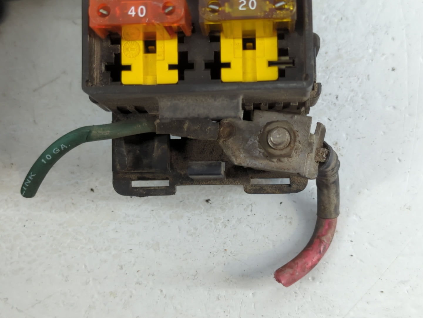 1997-1998 Jeep Grand Cherokee Chassis Control Module Ccm Bcm Body Control - Oemusedautoparts1.com