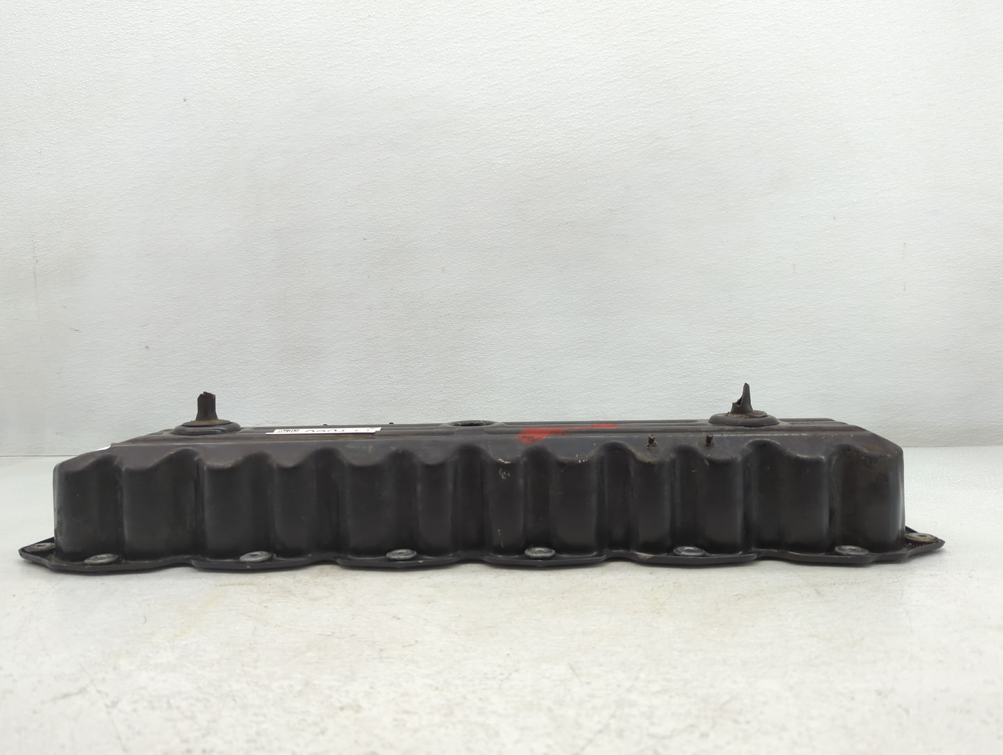 1997 Jeep Grand Cherokee Driver Left Cylinder Head Valve Cover Fits OEM Used Auto Parts - Oemusedautoparts1.com