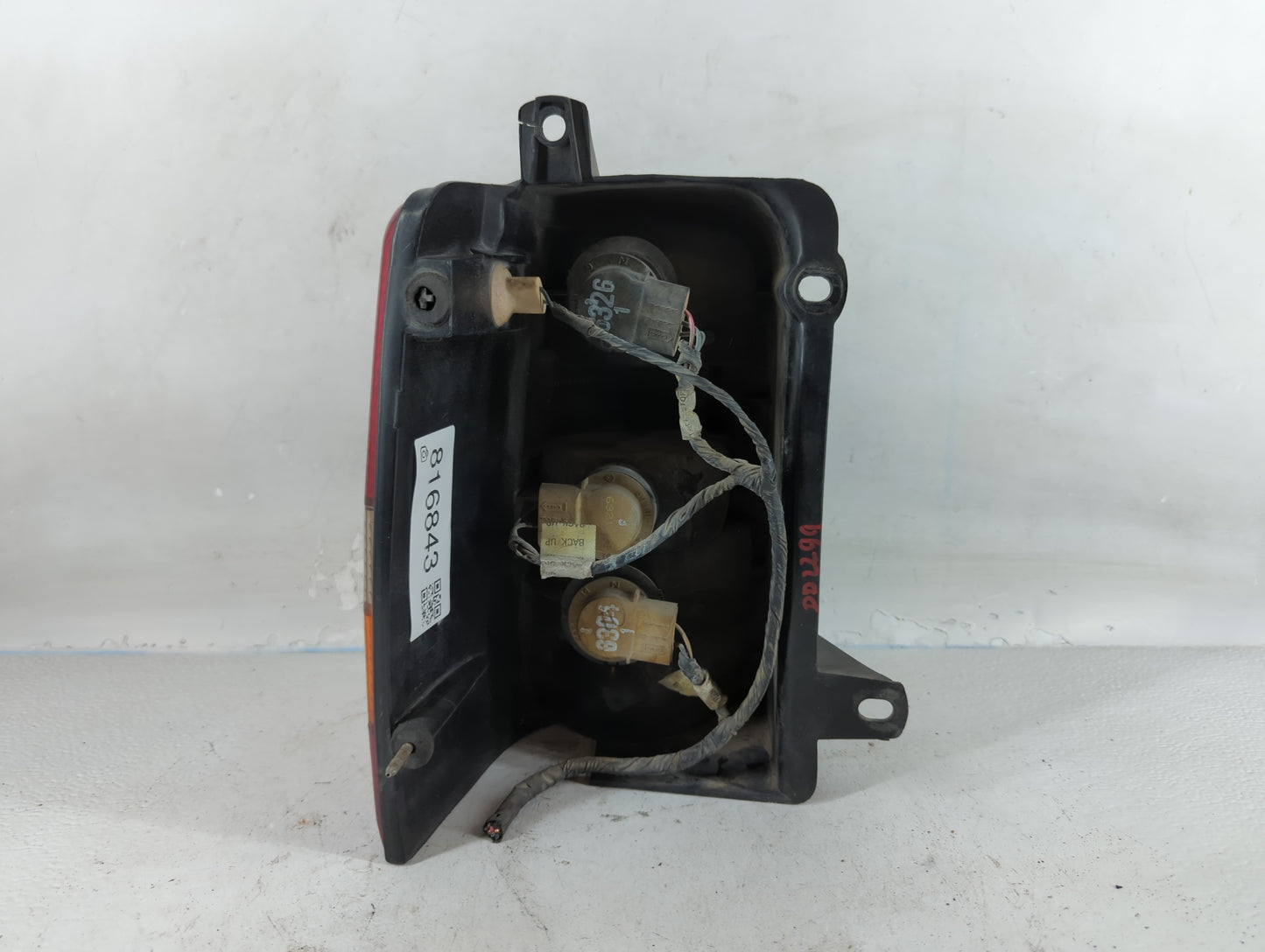 1993-1998 Jeep Grand Cherokee Tail Light Assembly Passenger Right OEM P/N:55054512 Fits Fits 1993 1994 1995 1996 1997 1998 O