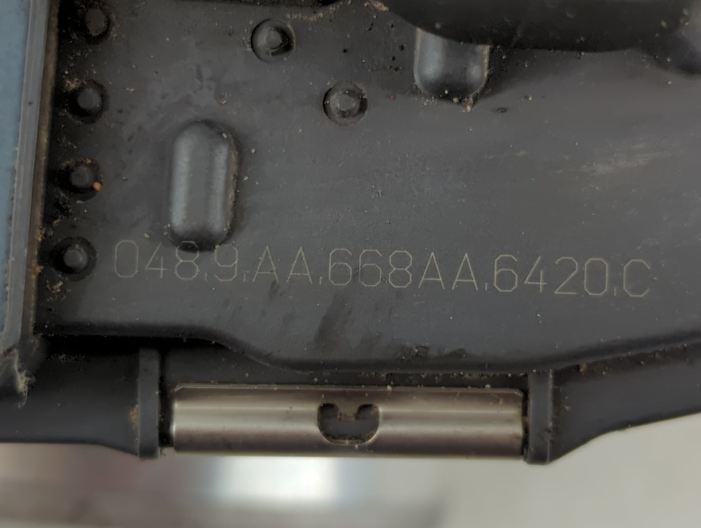 1996-2001 Jeep Grand Cherokee Throttle Body P/N:AA658AA6420C Fits Fits 1996 1997 1998 1999 2000 2001 OEM Used Auto Parts - O