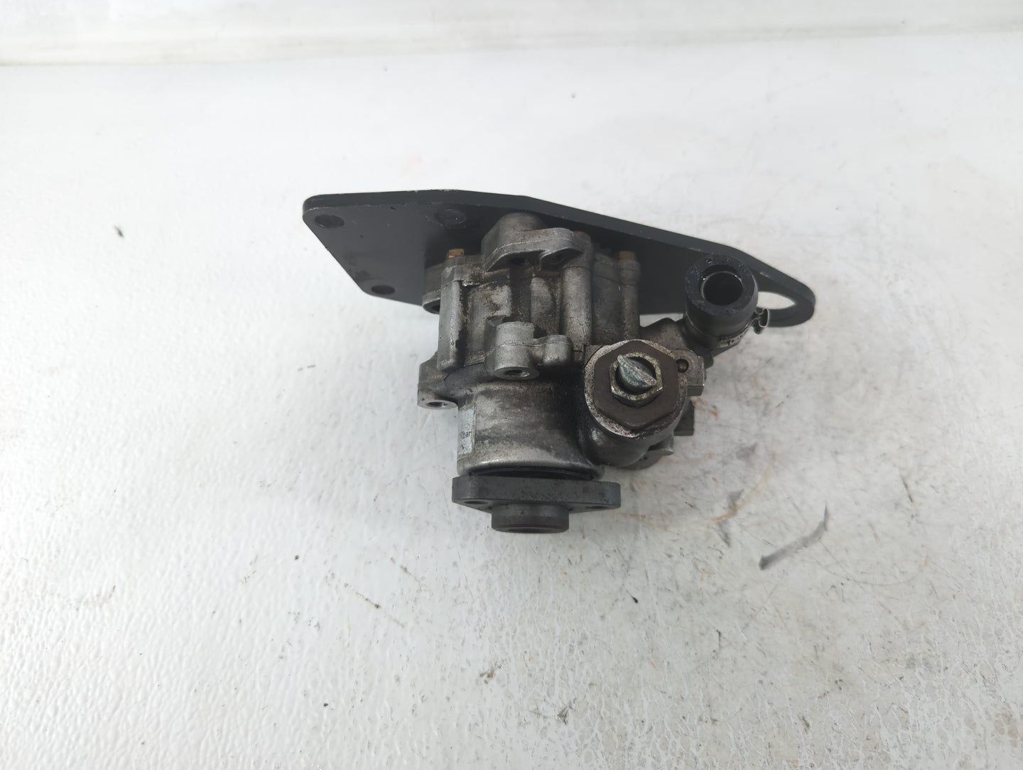 1995-1997 Land Rover Range Rover Power Steering Column Pump Oem - Oemusedautoparts1.com