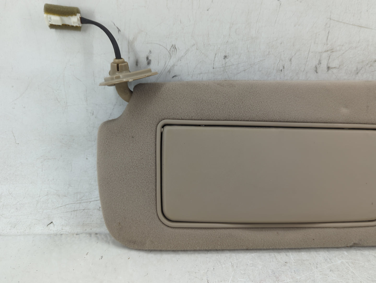 1997 Lexus Es300 Sun Visor Shade Replacement Driver Left Mirror Fits OEM Used Auto Parts - Oemusedautoparts1.com