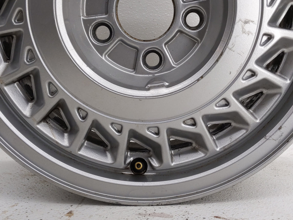 1997 Lincoln Continental Oem Wheel Rim 837246 - Oemusedautoparts1.com