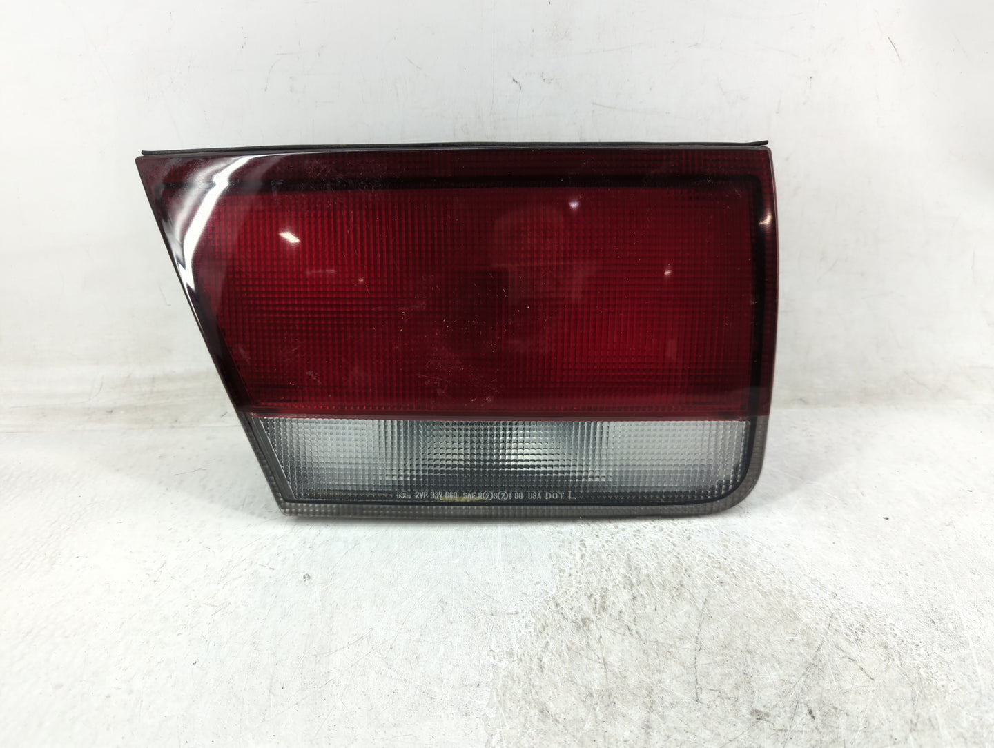 1993-1997 Mazda 626 Tail Light Assembly Driver Left OEM P/N:2VP 937 660 Fits Fits 1993 1994 1995 1996 1997 OEM Used Auto Par