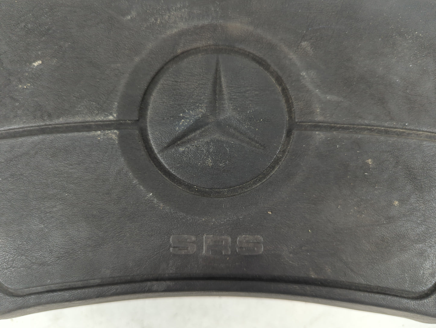 1997 Mercedes-benz 560sec Air Bag Passenger Right Knee Oem - Oemusedautoparts1.com