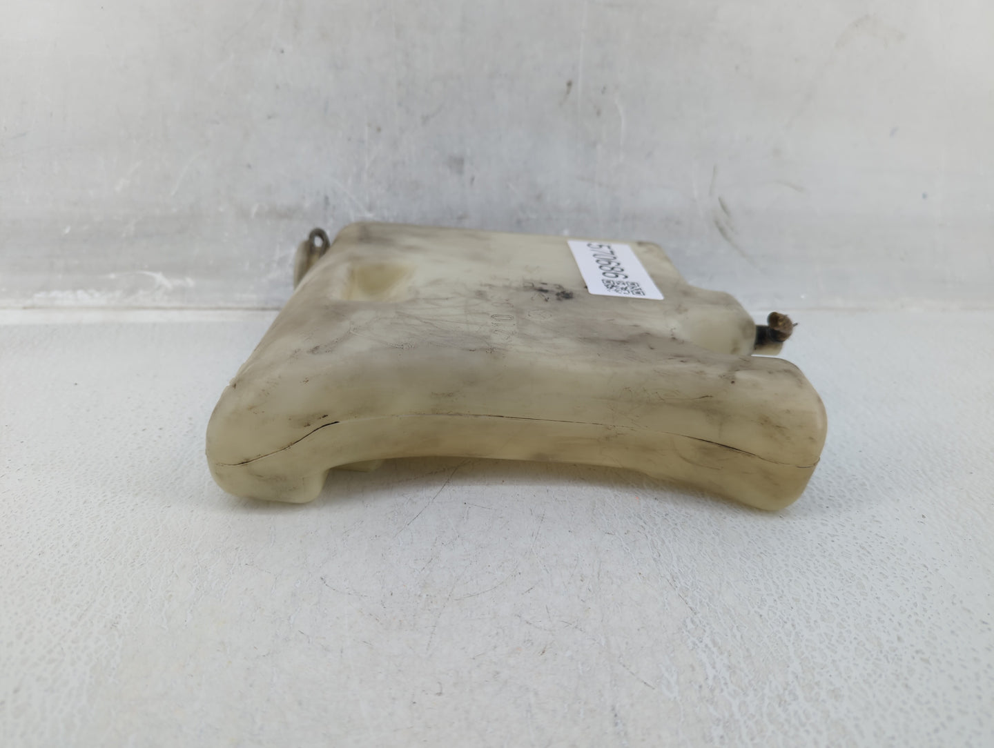 1997 Mercedes-benz E420 Windshield Washer Fluid Reservoir Bottle Oem - Oemusedautoparts1.com