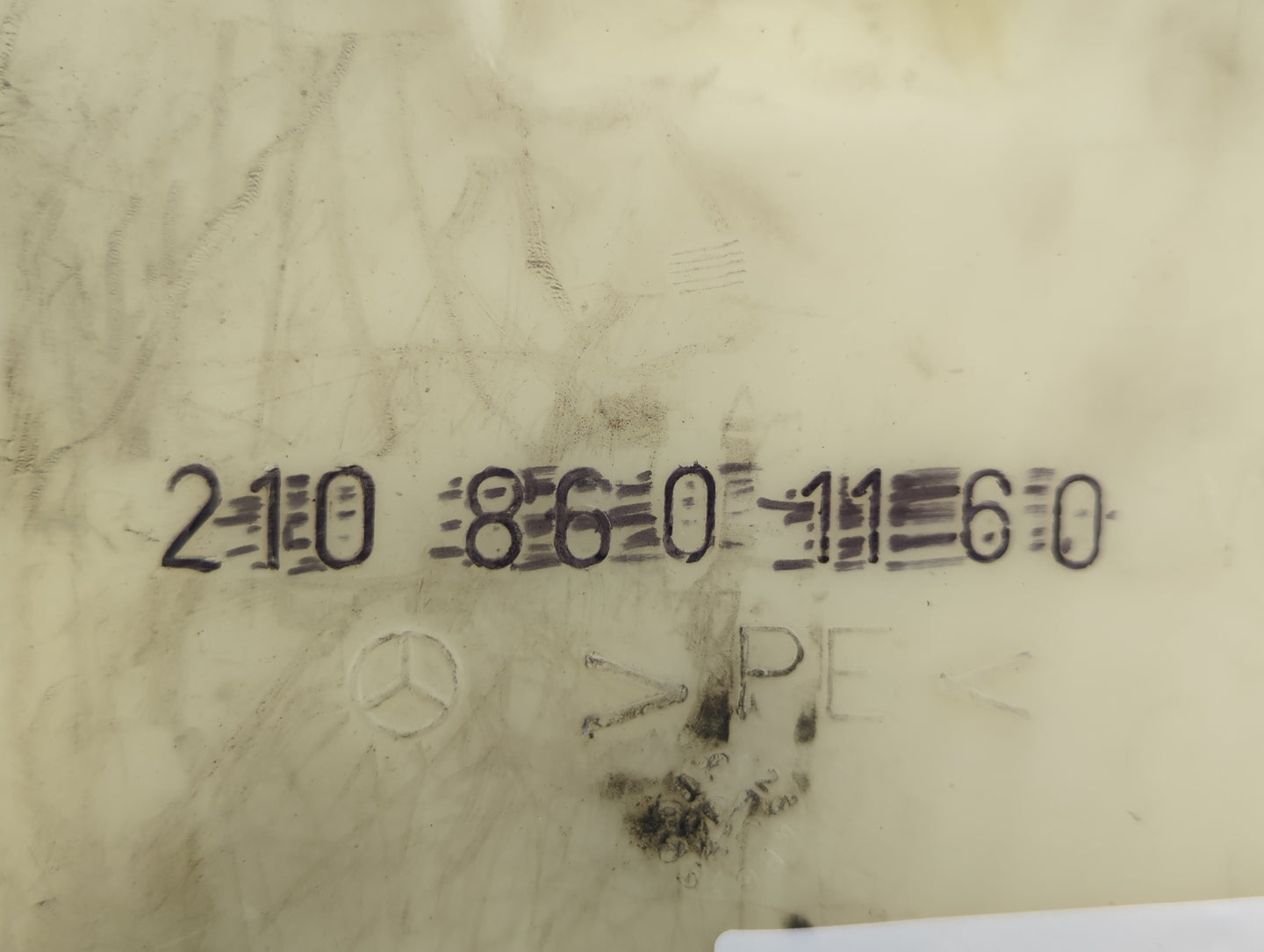 1997 Mercedes-benz E420 Windshield Washer Fluid Reservoir Bottle Oem - Oemusedautoparts1.com
