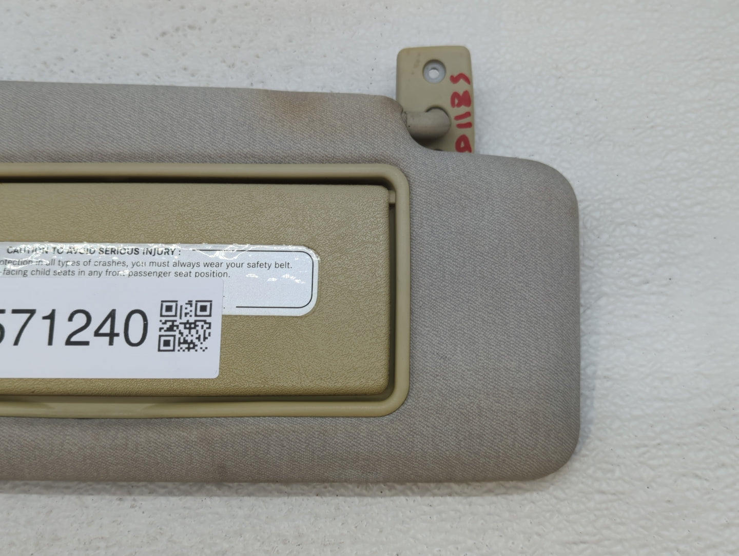 1997 Mercedes-Benz E420 Sun Visor Shade Replacement Passenger Right Mirror Fits OEM Used Auto Parts - Oemusedautoparts1.com