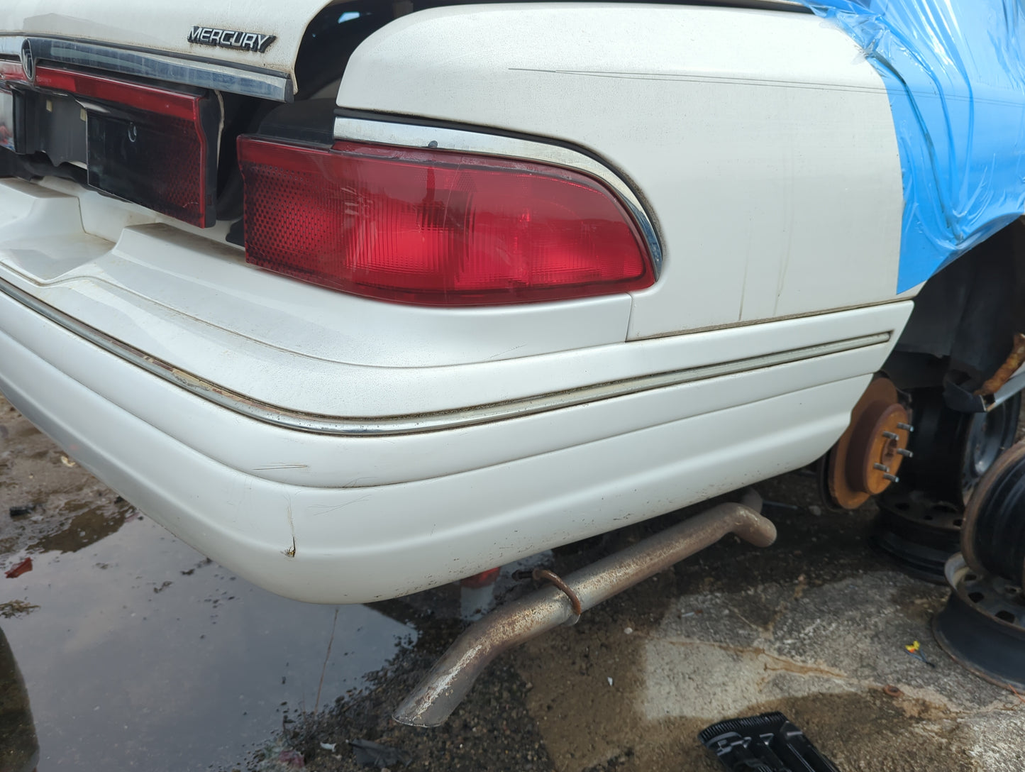 1995-1997 Mercury Grand Marquis Rear Bumper Assembly Oem - Oemusedautoparts1.com