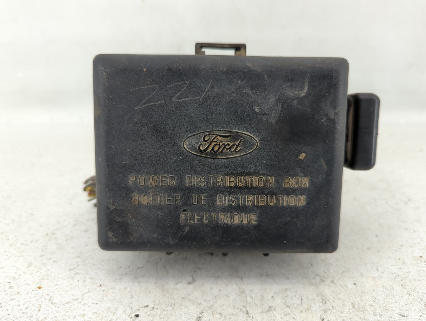 2000 Mercury Grand Marquis Fusebox Fuse Box Panel Relay Module P/N:F5AB-14A075-A Fits OEM Used Auto Parts - Oemusedautoparts
