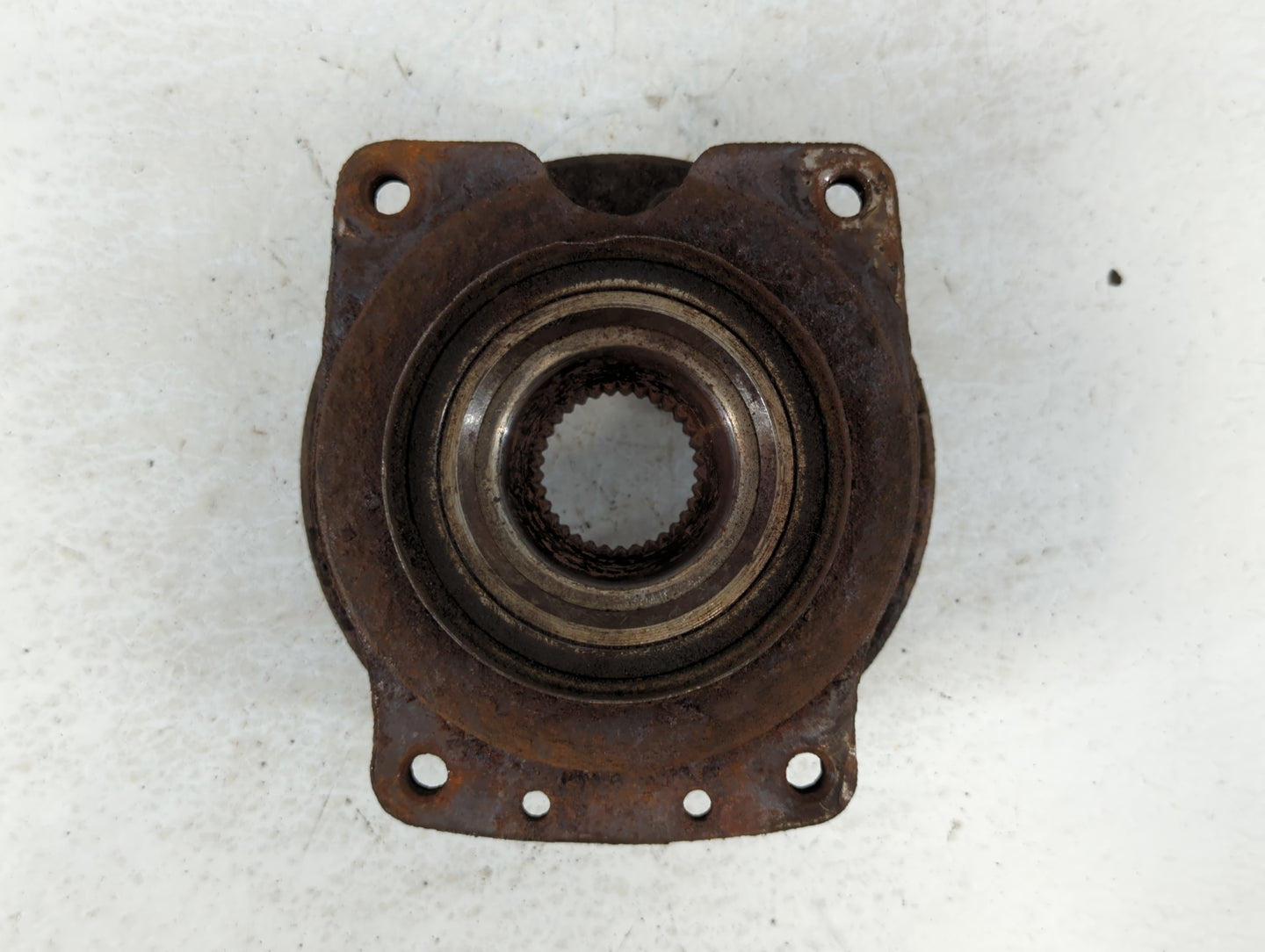 1997 Mercury Montego Driver Front Wheel Hub Oem - Oemusedautoparts1.com
