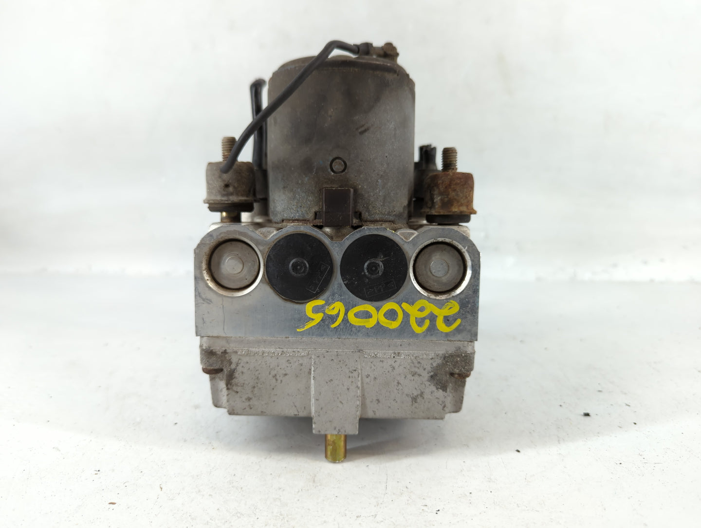 1996-1997 Mercury Sable ABS Pump Control Module Replacement P/N:130 764 15502 9 Fits Fits 1996 1997 OEM Used Auto Parts - Oe