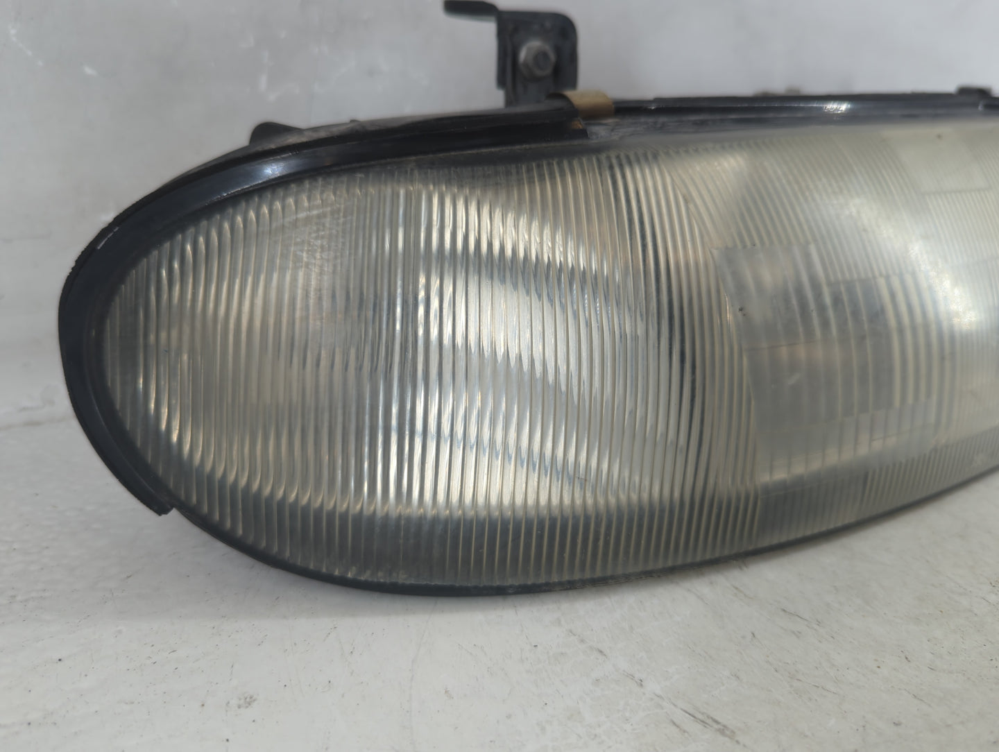 1993-1997 Nissan Altima Passenger Right Oem Head Light Headlight Lamp - Oemusedautoparts1.com