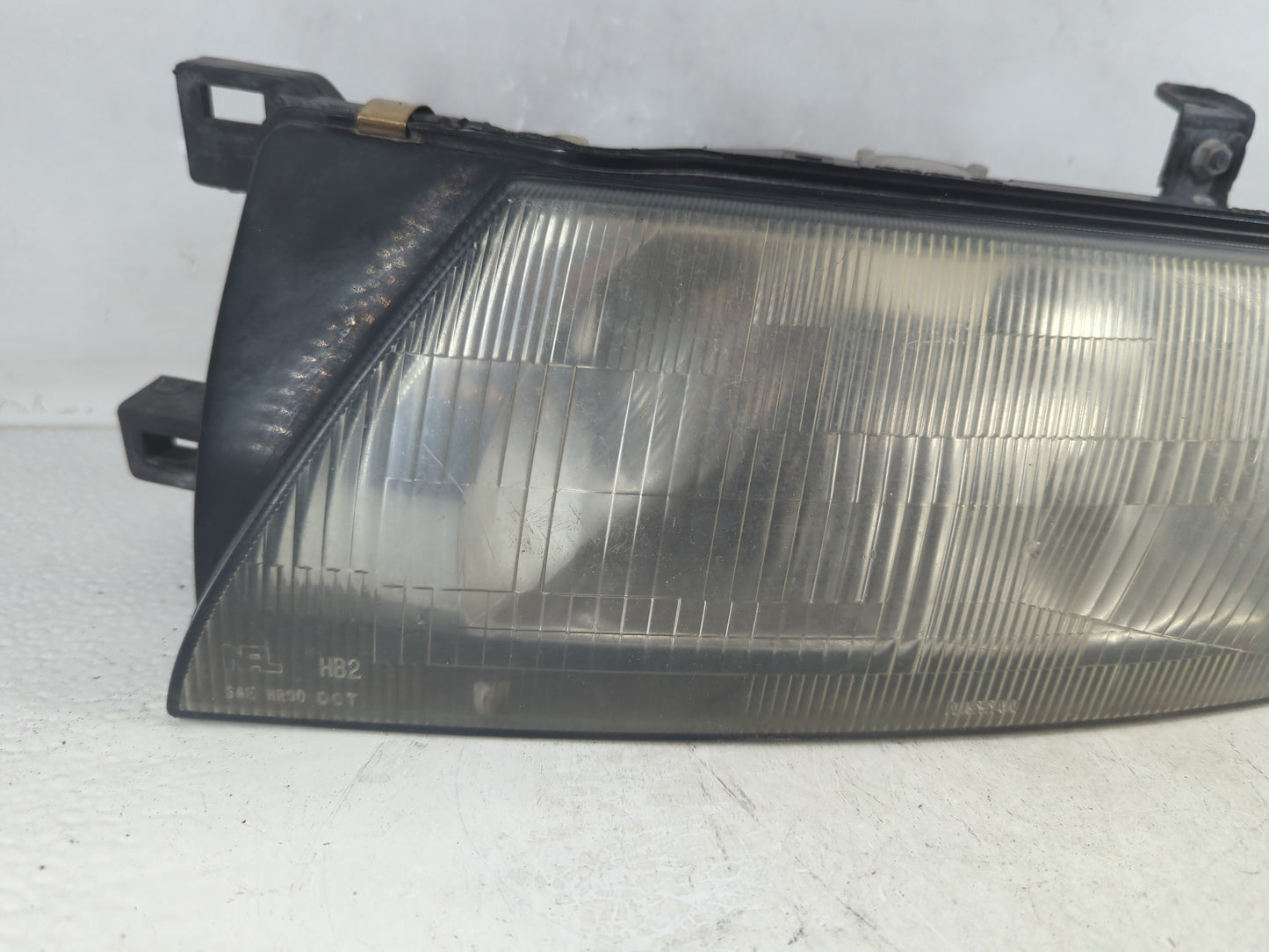 1993-1997 Nissan Altima Driver Left Oem Head Light Headlight Lamp - Oemusedautoparts1.com