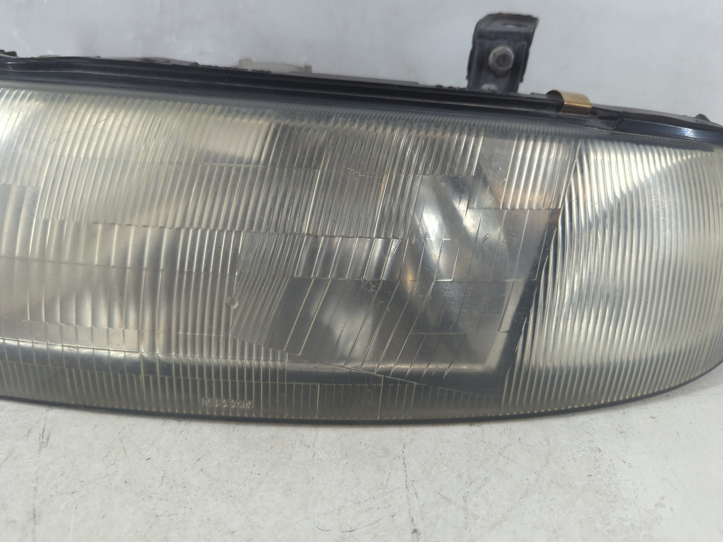 1993-1997 Nissan Altima Driver Left Oem Head Light Headlight Lamp - Oemusedautoparts1.com