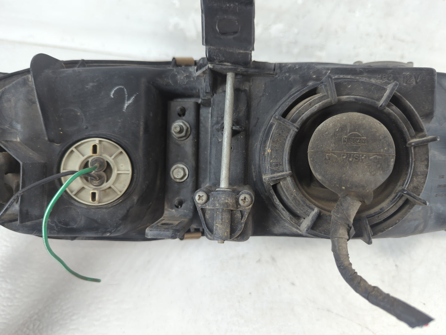 1993-1997 Nissan Altima Driver Left Oem Head Light Headlight Lamp - Oemusedautoparts1.com