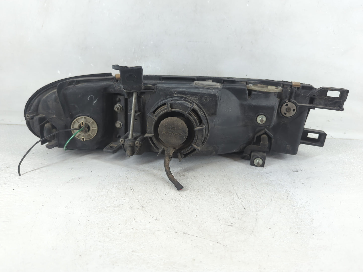 1993-1997 Nissan Altima Driver Left Oem Head Light Headlight Lamp - Oemusedautoparts1.com