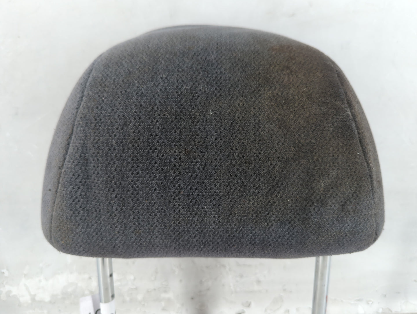 1997 Nissan Altima Headrest Head Rest Front Driver Passenger Seat Fits OEM Used Auto Parts - Oemusedautoparts1.com