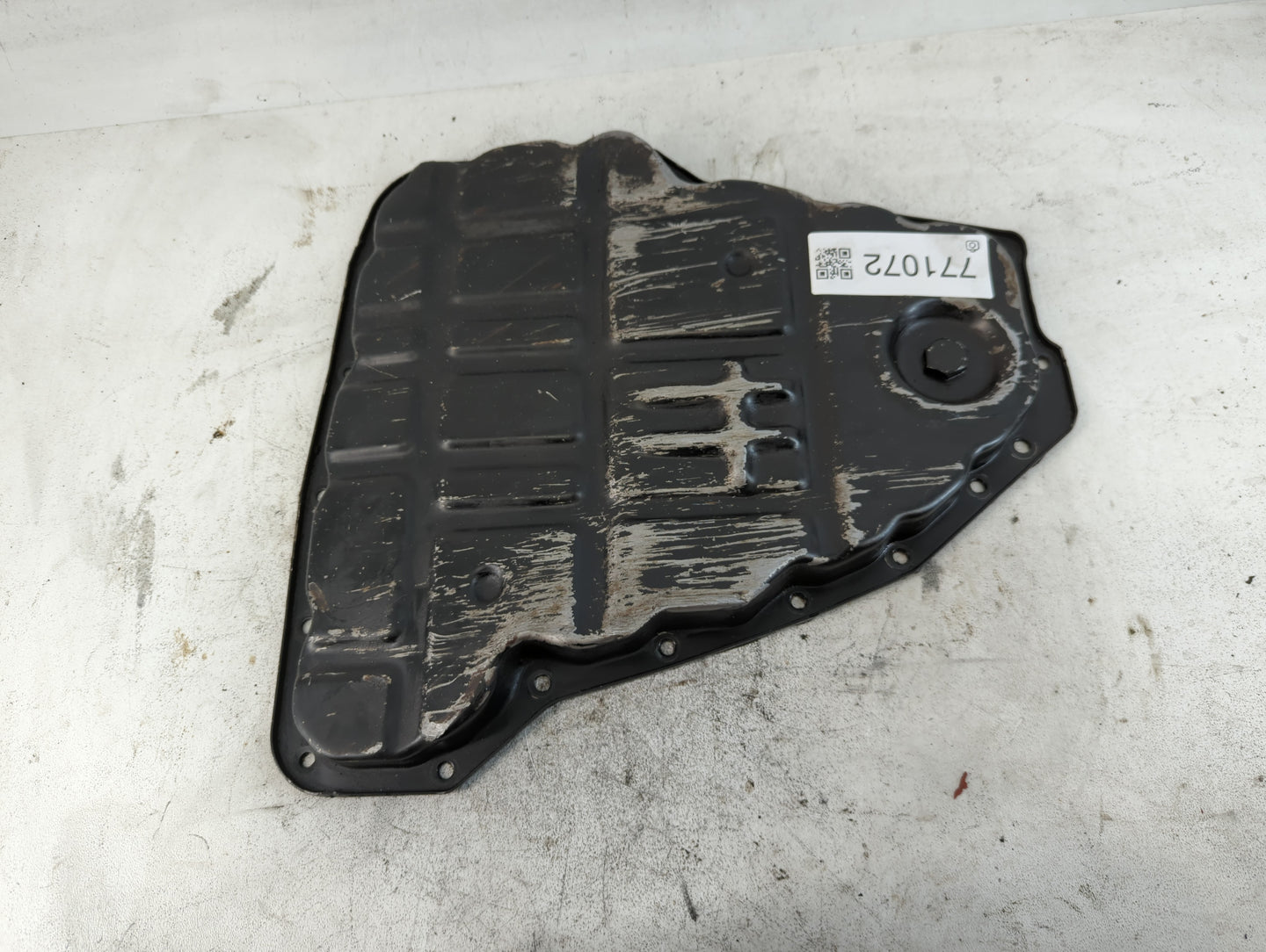 1996-1997 Nissan Altima Engine Oil Pan Fits Fits 1996 1997 OEM Used Auto Parts - Oemusedautoparts1.com