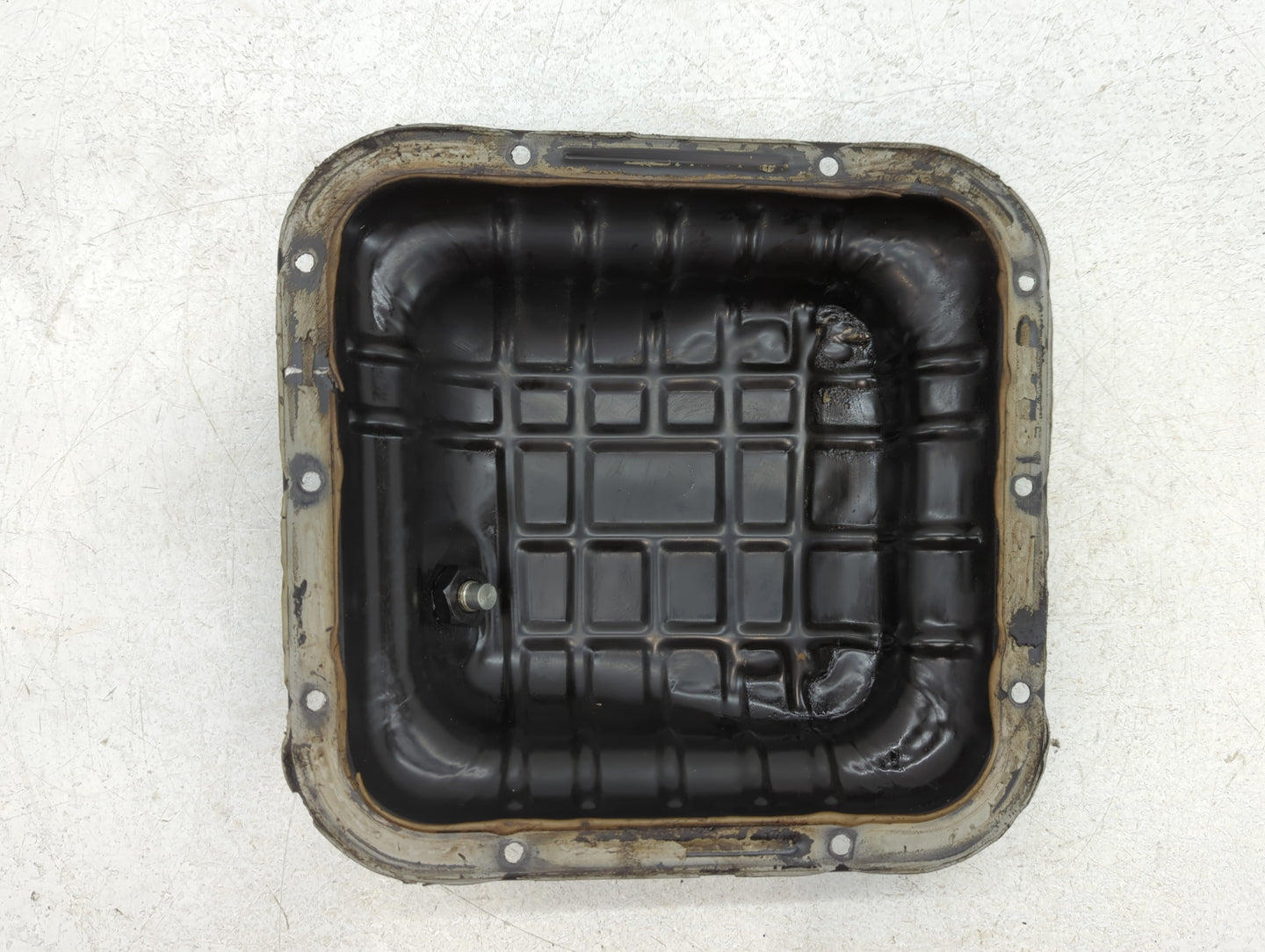 1996-1997 Nissan Altima Engine Oil Pan Fits Fits 1996 1997 OEM Used Auto Parts - Oemusedautoparts1.com