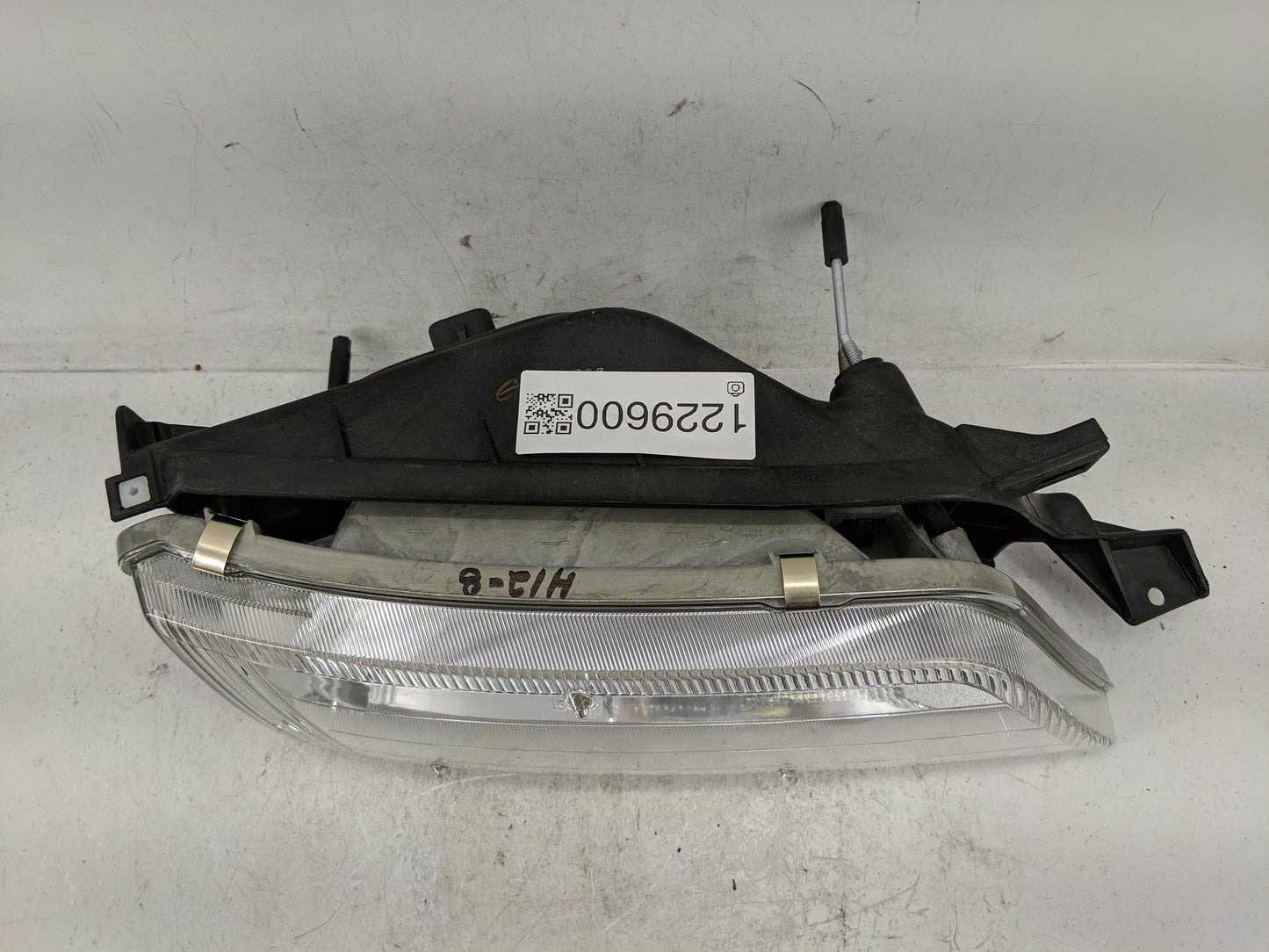 1997-1999 Nissan Maxima Passenger Right Oem Head Light Headlight Lamp - Oemusedautoparts1.com