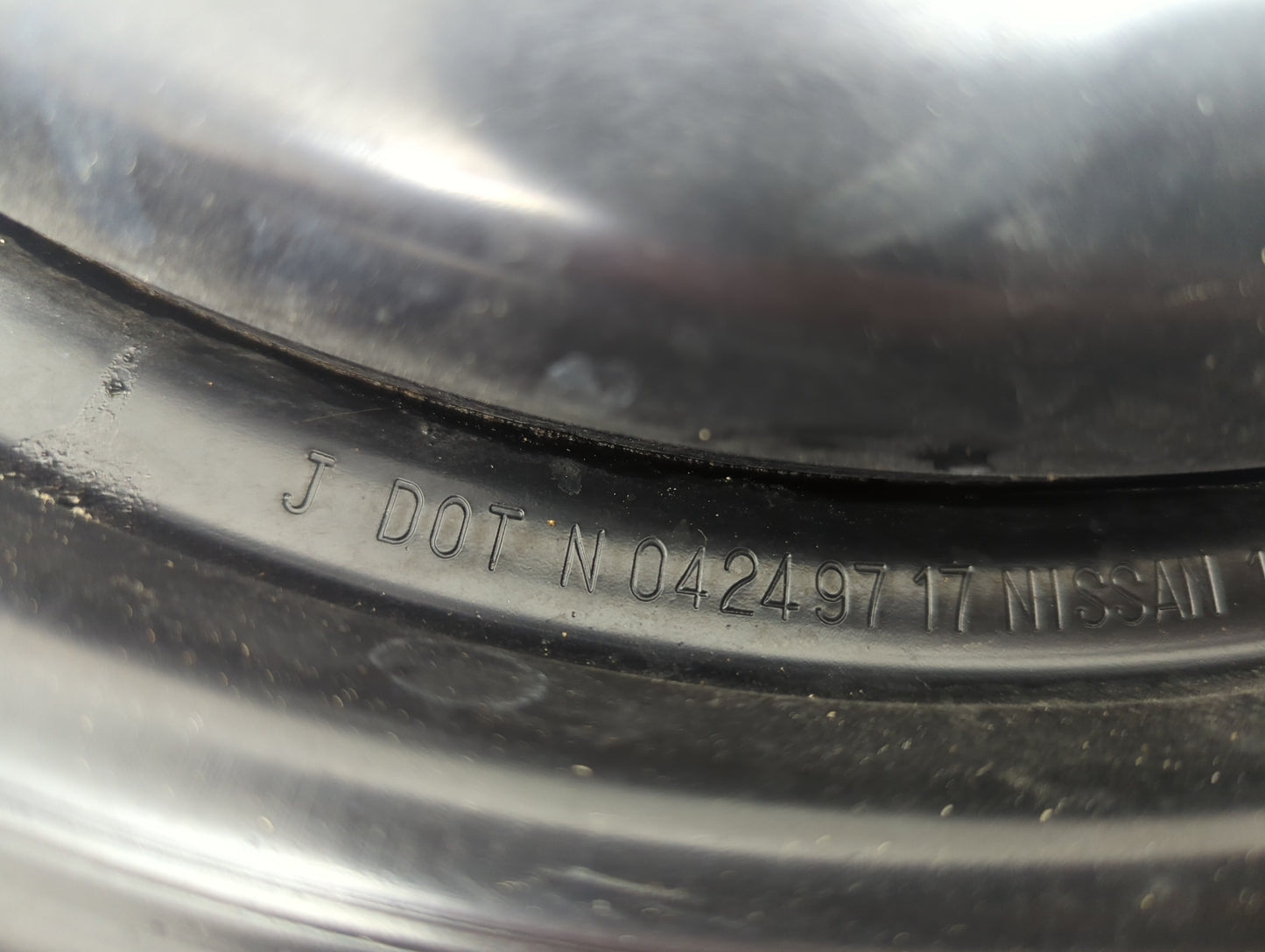 1997-2001 Nissan Maxima Spare Donut Tire Wheel Rim Oem - Oemusedautoparts1.com