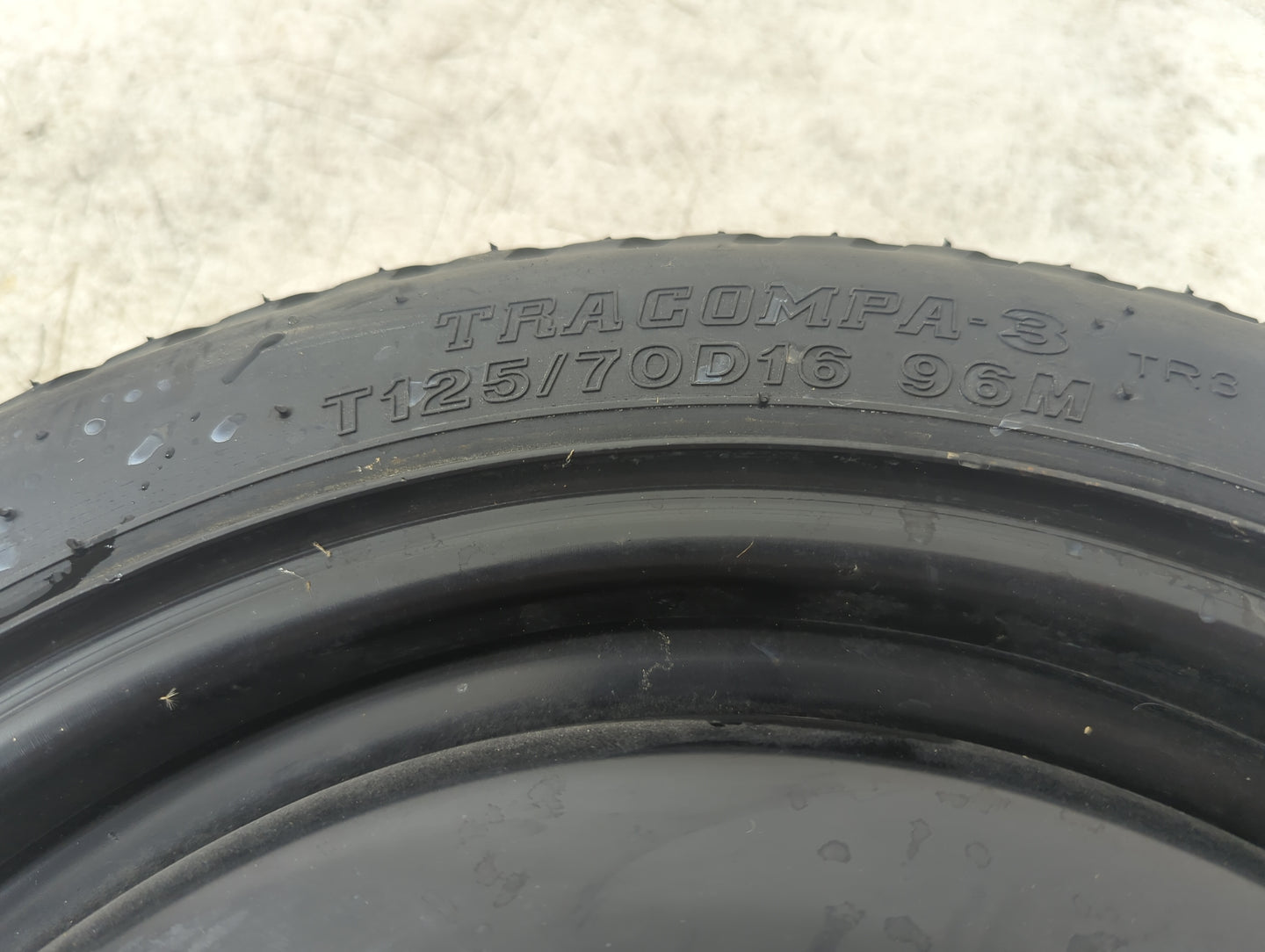 1997-2001 Nissan Maxima Spare Donut Tire Wheel Rim Oem - Oemusedautoparts1.com