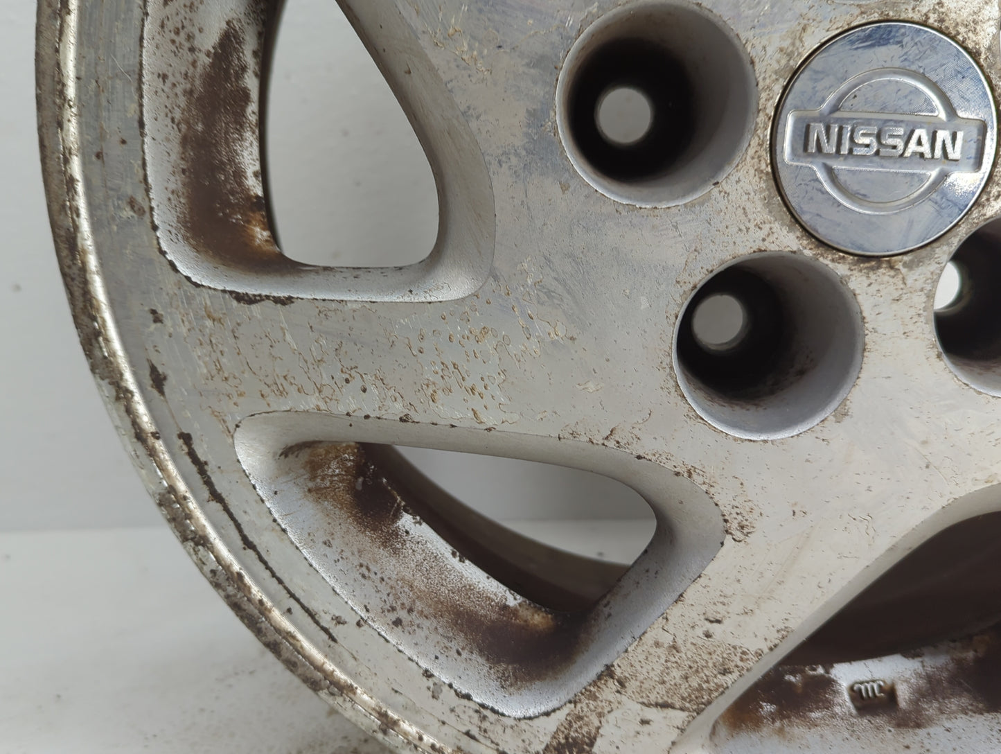 1995-1999 Nissan Maxima Oem Wheel Rim 849655 - Oemusedautoparts1.com