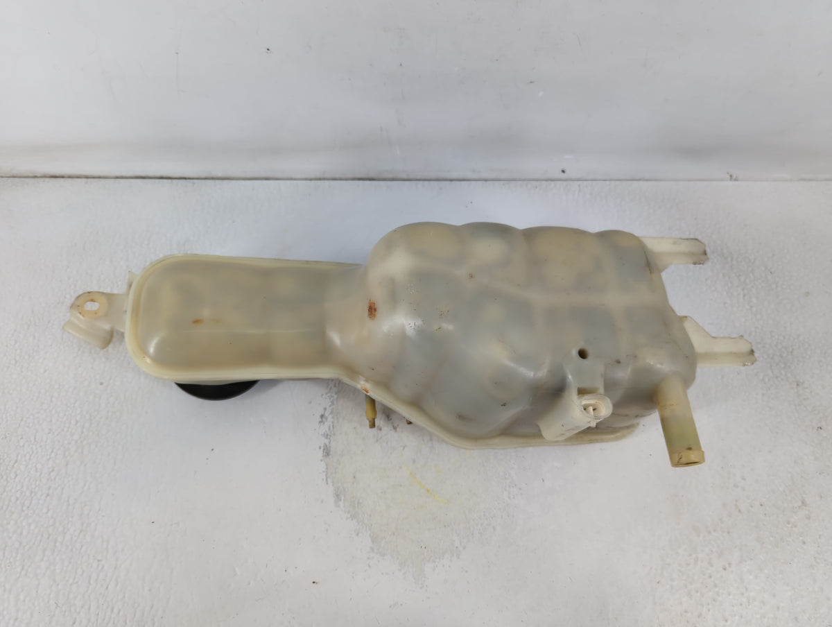 1997 Oldsmobile Achieva Radiator Coolant Overflow Expansion Tank Bottle - Oemusedautoparts1.com