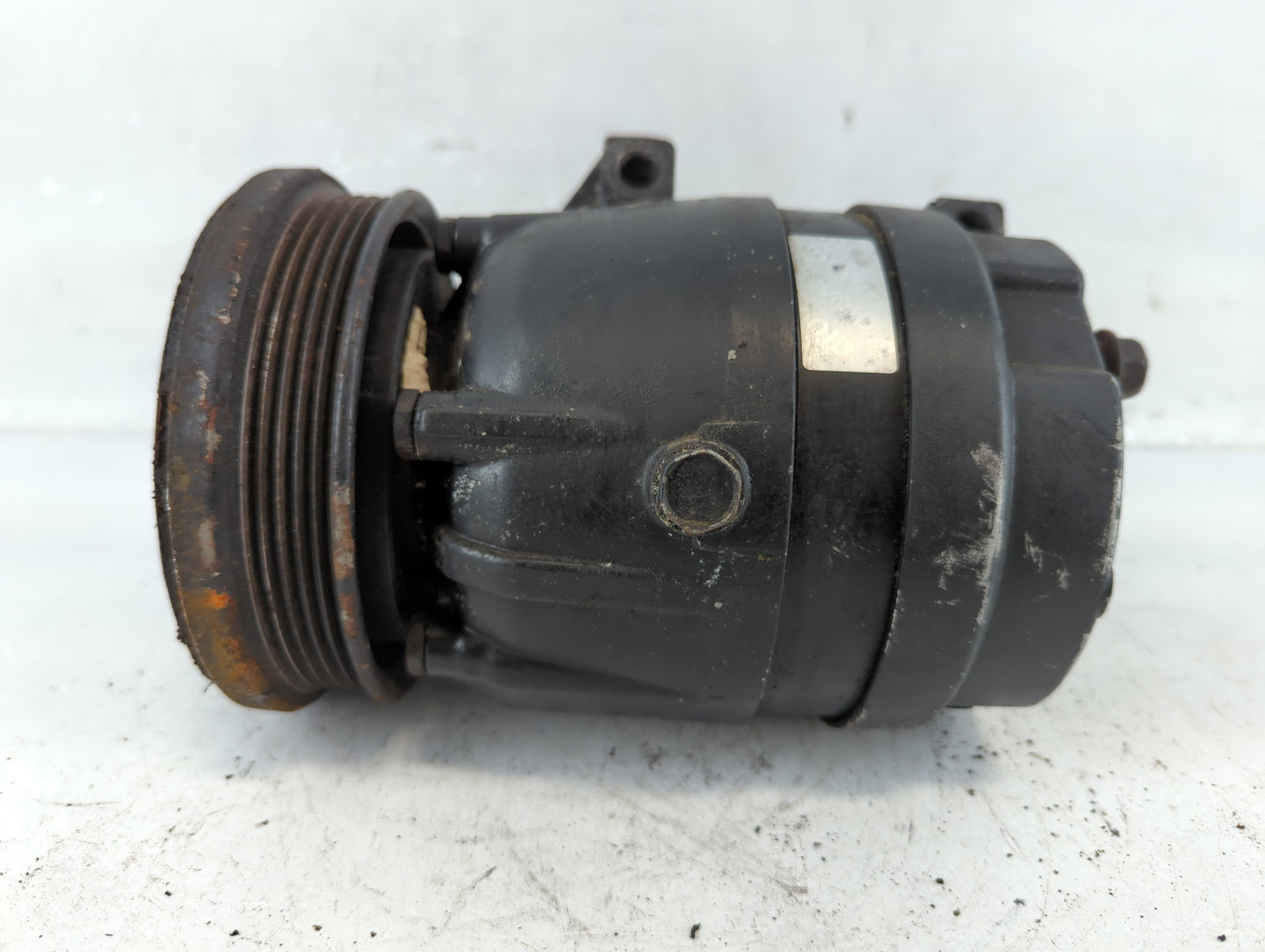 1996-1998 Oldsmobile Achieva Air Conditioning A/c Ac Compressor Oem - Oemusedautoparts1.com