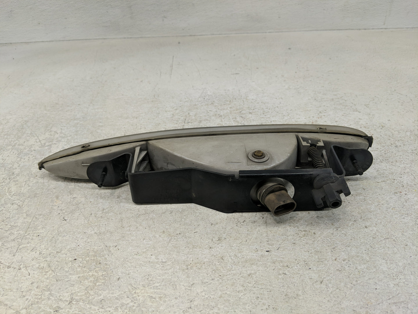 1995-1999 Oldsmobile Aurora Driver Left Oem Front Light Lamp - Oemusedautoparts1.com