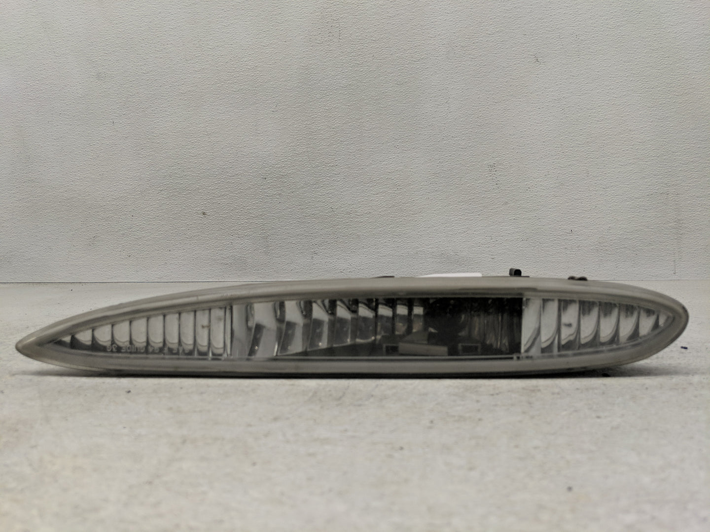 1995-1999 Oldsmobile Aurora Passenger Right Oem Front Light Lamp - Oemusedautoparts1.com