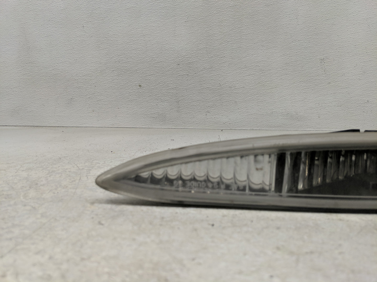1995-1999 Oldsmobile Aurora Passenger Right Oem Front Light Lamp - Oemusedautoparts1.com