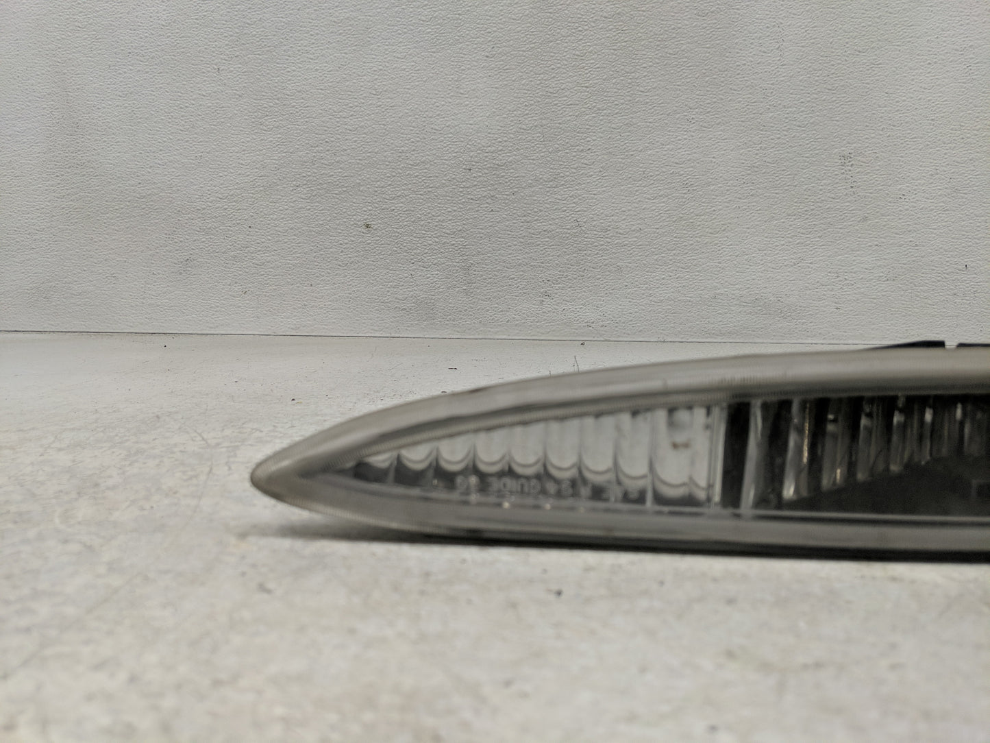 1995-1999 Oldsmobile Aurora Passenger Right Oem Front Light Lamp - Oemusedautoparts1.com
