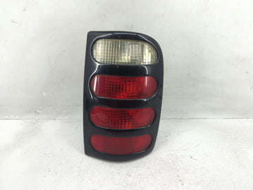 1997 Oldsmobile Bravada Tail Light Assembly Driver Left OEM P/N:16518499 Fits OEM Used Auto Parts - Oemusedautoparts1.com