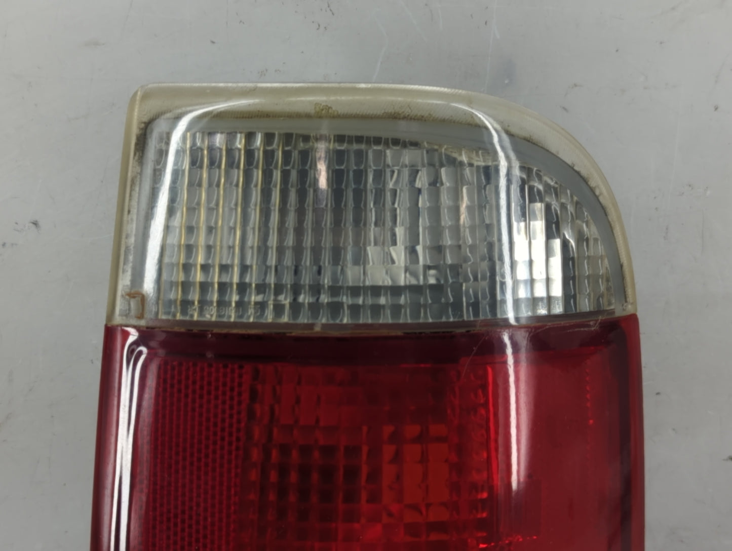 1997 Oldsmobile Bravada Tail Light Assembly Driver Left OEM P/N:16518499 Fits OEM Used Auto Parts - Oemusedautoparts1.com