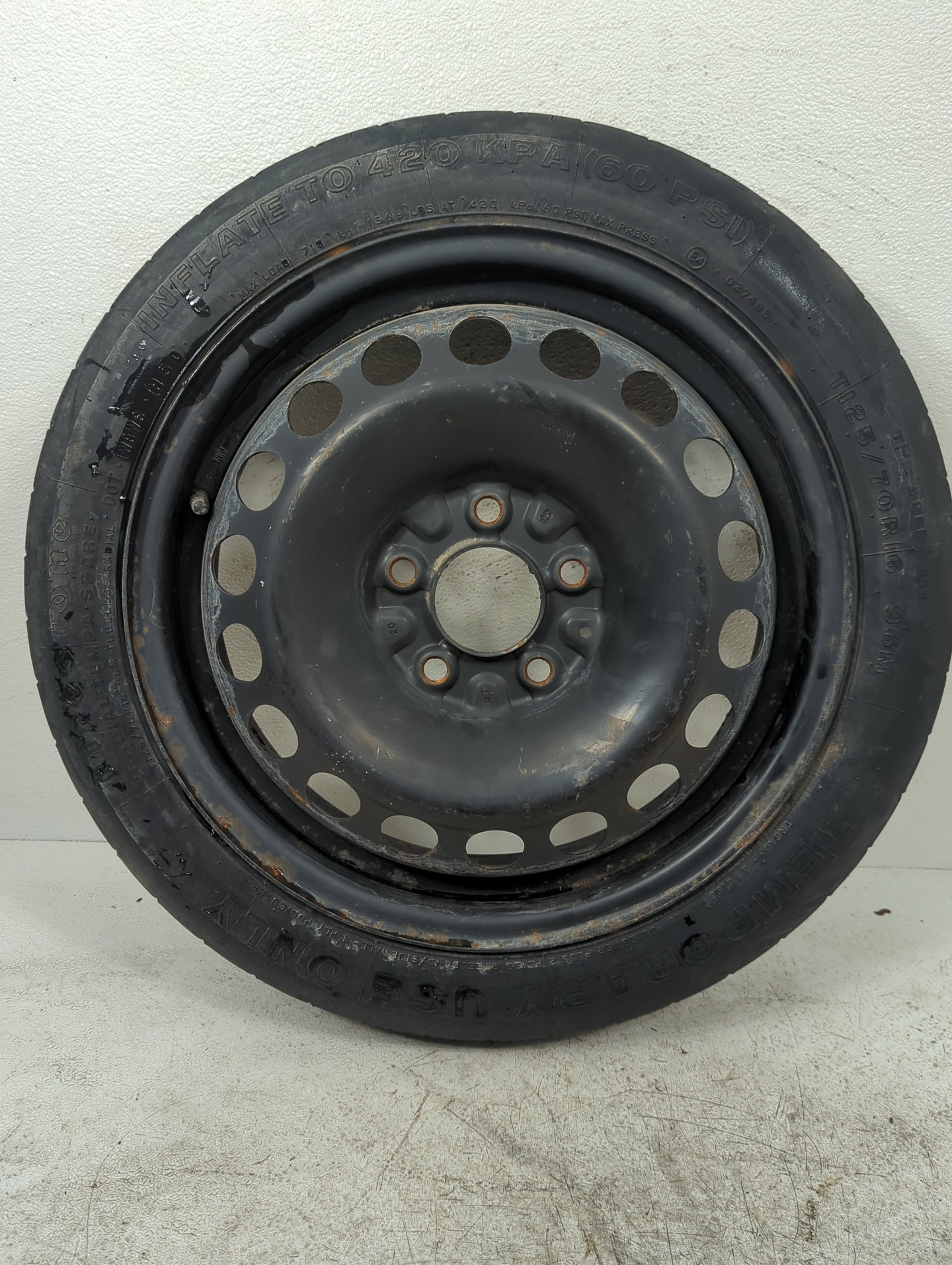 1997 Oldsmobile Cutlass Spare Donut Tire Wheel Rim Oem - Oemusedautoparts1.com
