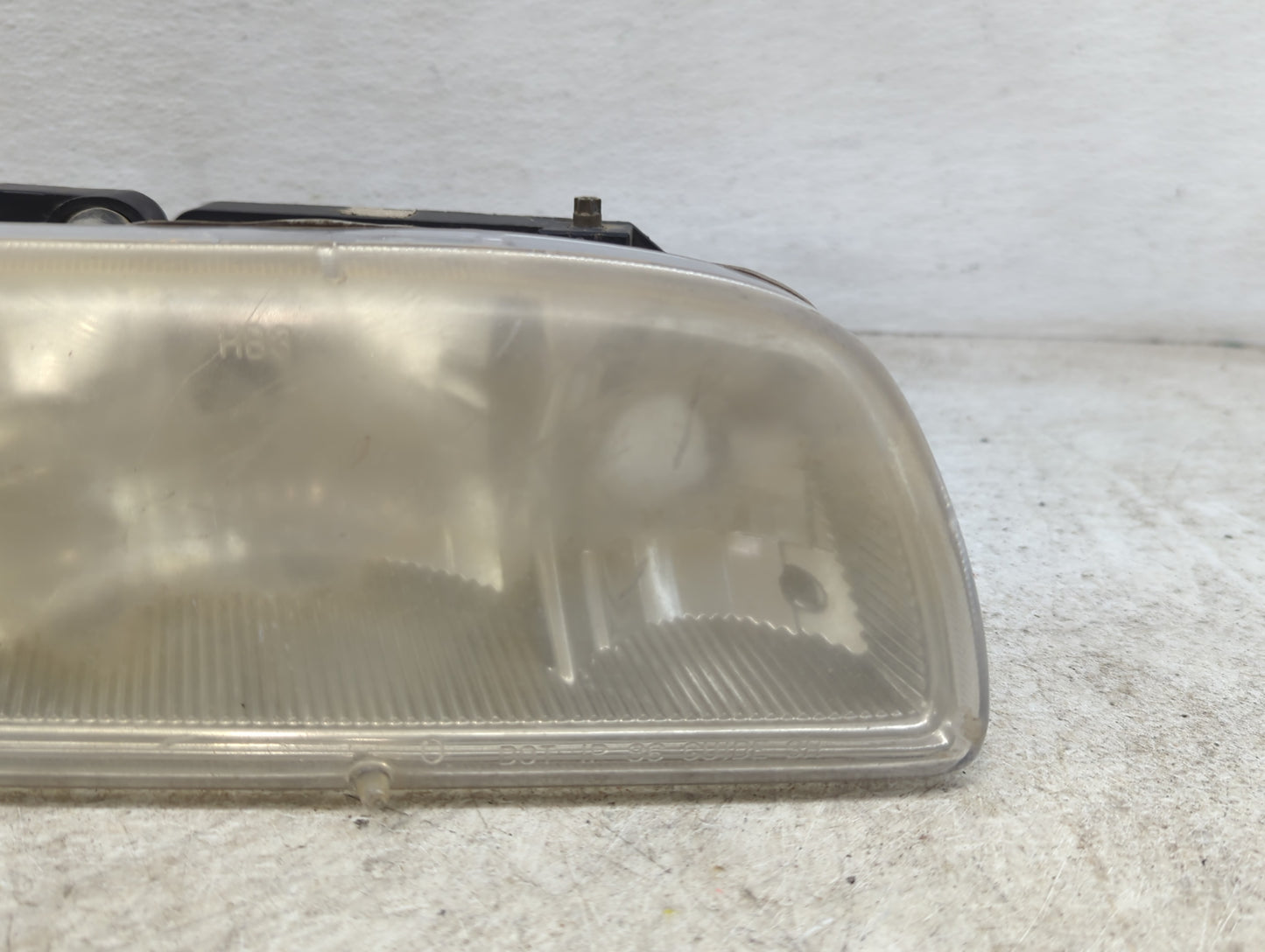 1997 Eighty Eight Passenger Right Oem Head Light Headlight Lamp - Oemusedautoparts1.com