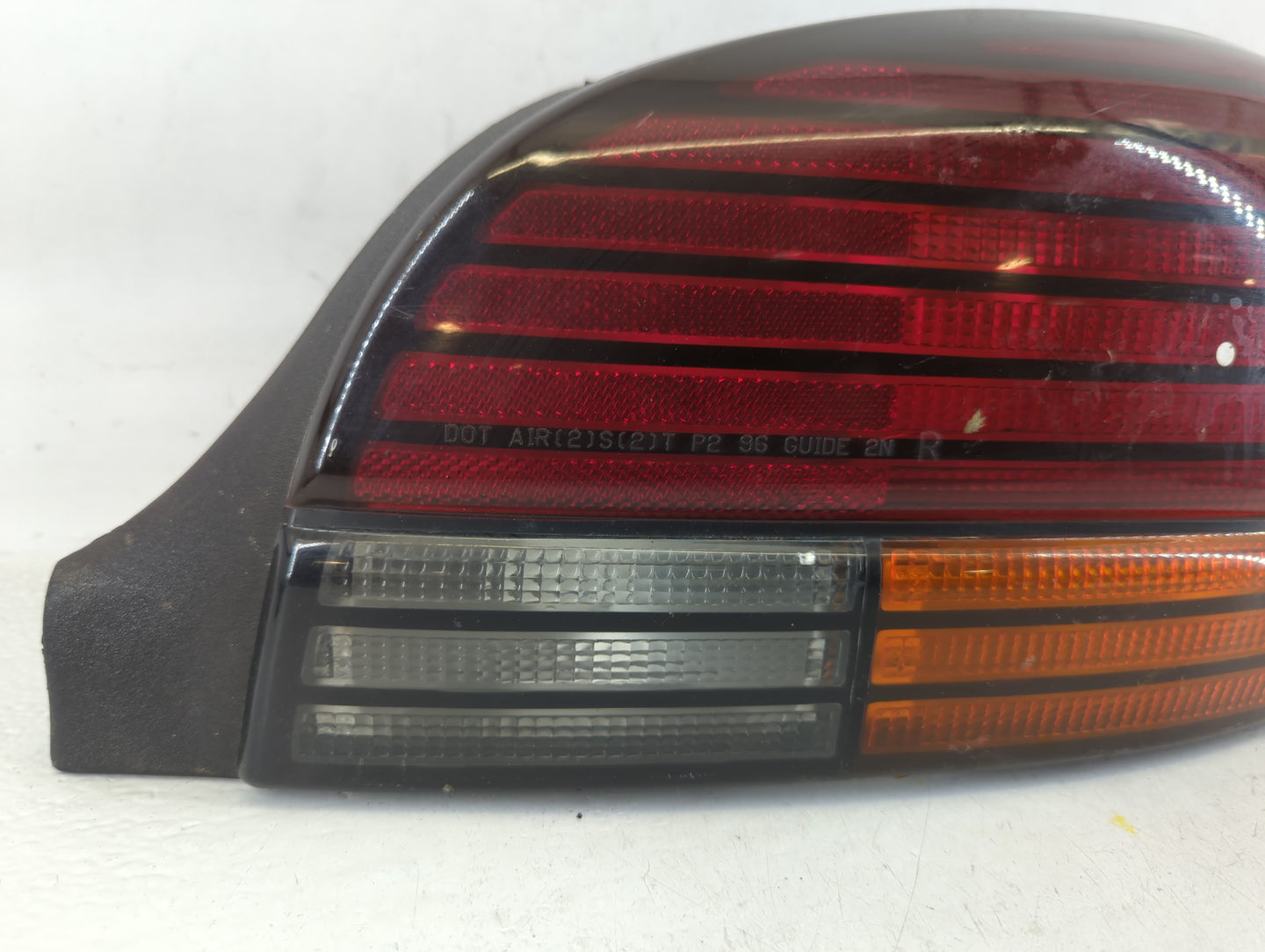 1996-1998 Pontiac Grand Am Tail Light Assembly Passenger Right OEM P/N:GM 16522028 Fits Fits 1996 1997 1998 OEM Used Auto Pa