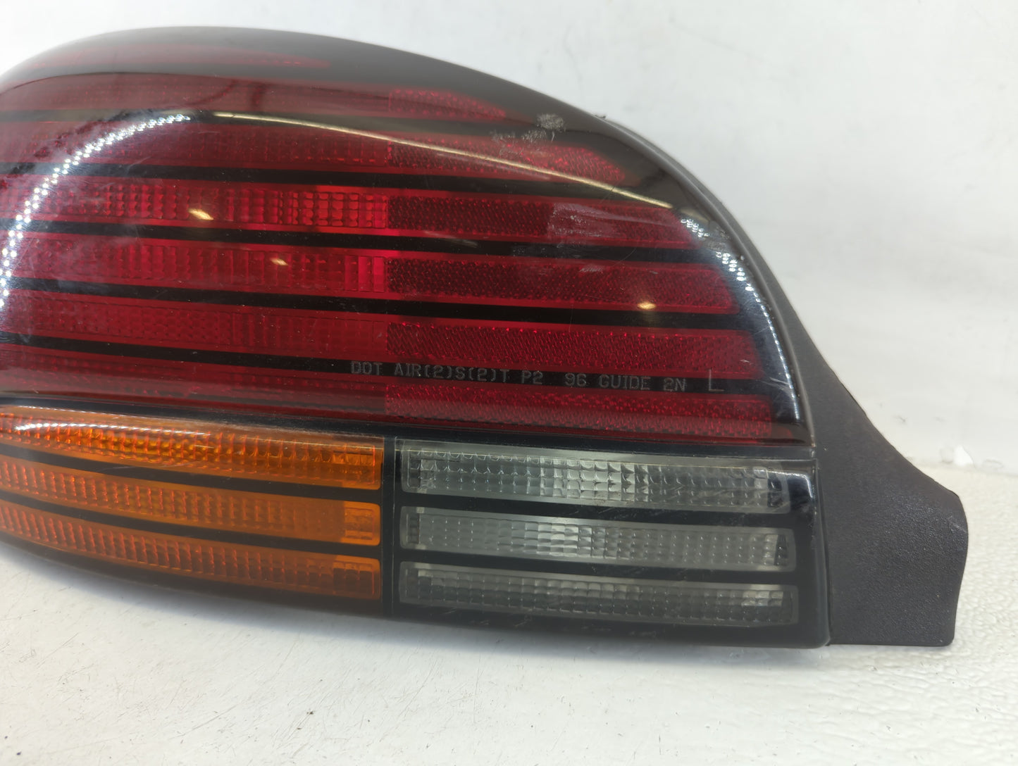 1996-1998 Pontiac Grand Am Tail Light Assembly Driver Left OEM P/N:16522027 A 23 Fits Fits 1996 1997 1998 OEM Used Auto Part