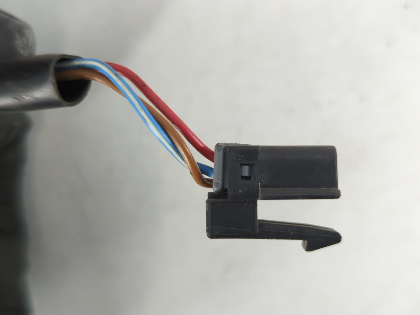 1997-2003 Pontiac Grand Prix Passenger Side View Mirror - Right Door Mirror OEM Used - Oemusedautoparts1.com