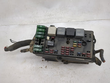1997 Saturn Sl Fusebox Fuse Box Panel Relay Module P/N:12135034 VF28-11F14-Z01, 12088592, 12077866 Fits OEM Used Auto Parts