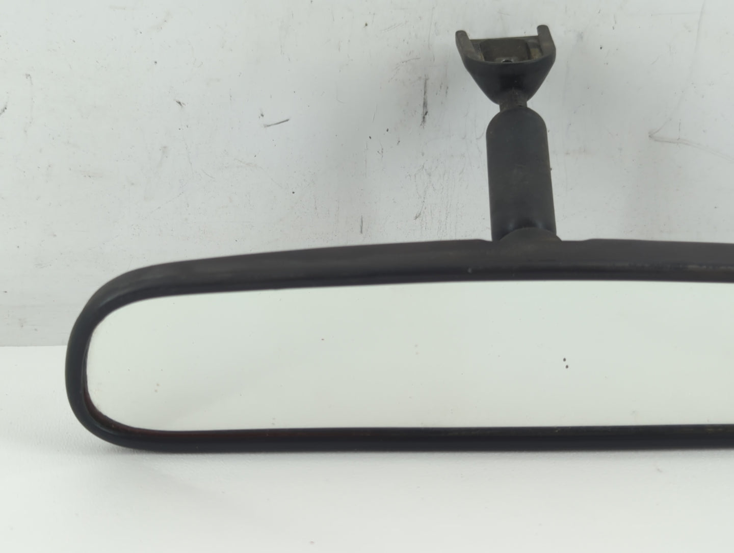 1997-2002 Saturn Sl Interior Rear View Mirror Replacement OEM P/N:IE 13 01 574 E8 011082 Fits OEM Used Auto Parts - Oemuseda